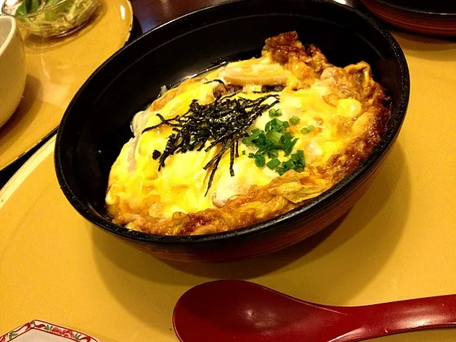 親子丼|みやちょるさん