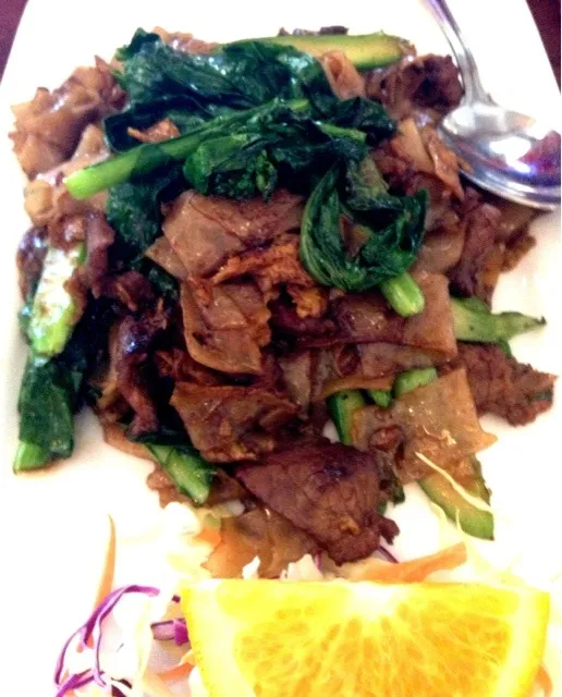 #Beef Pad See Ew from Thai on Main|sooprcoolchicaさん