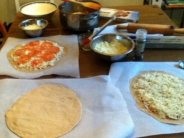 Making pizzas|claudia molinaさん