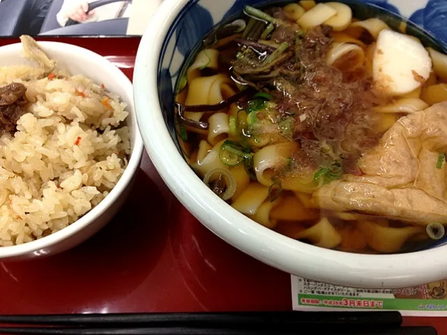 名古屋きしめん&かやくご飯|アユミさん