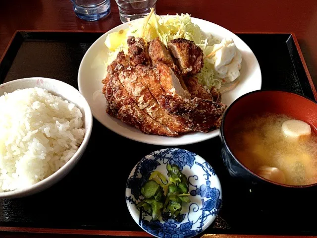 鶏唐揚げ定食|izumizakiさん