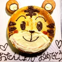 誕生日ケーキ（チーズケーキ）|えりぃぃぃぃぃおさん