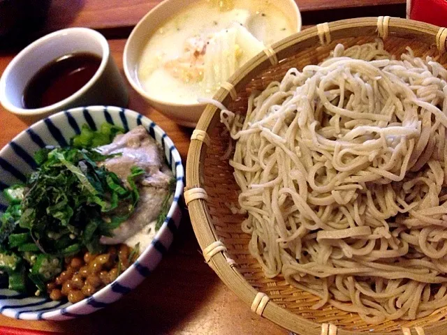 田舎蕎麦とぬるぬるタレ、白菜スープ|みどりっちさん