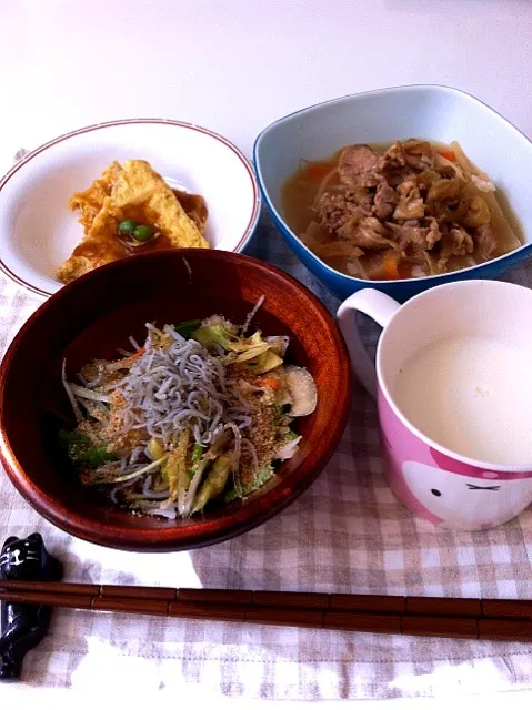 休みの日の一人昼ごはん。|かれんままさん