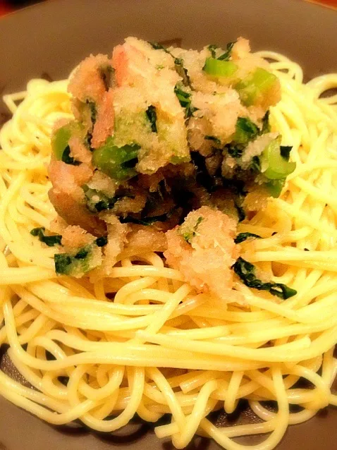 Snapdishの料理写真:明太子と野沢菜のパスタ🍝|ゆんさん