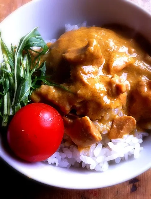 Snapdishの料理写真:いなばde朝カレー丼♬|Yoshinobu Nakagawaさん