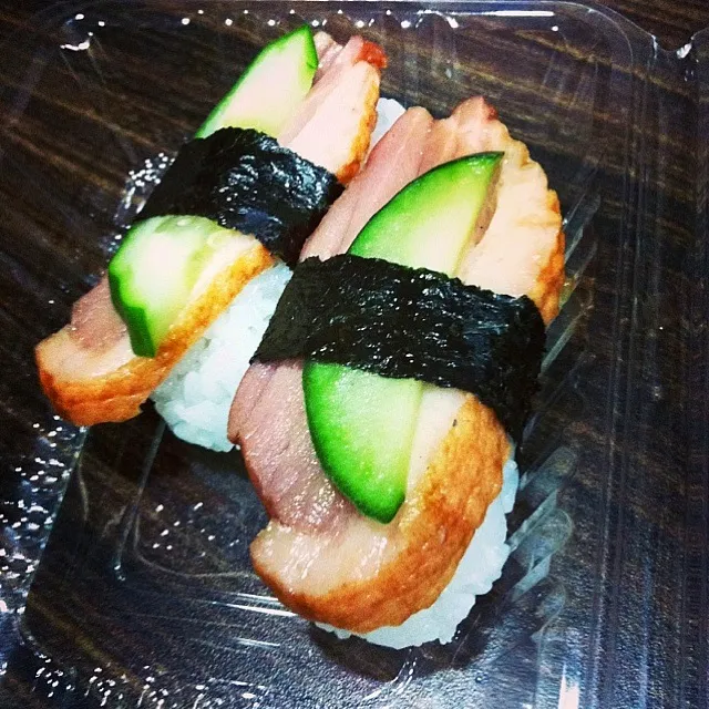 Smoked duck sushi!|lucaslunさん