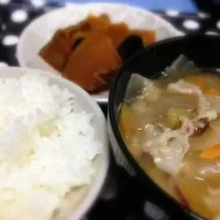 Snapdishの料理写真:豚汁、かぼちゃの煮物|アユミさん