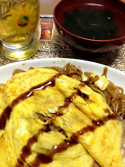 Snapdishの料理写真:オム焼きそば♡|さおさん