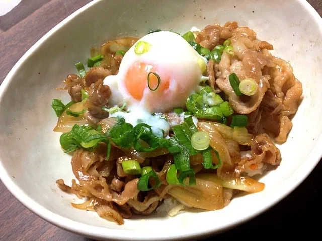 温玉豚丼|ゆか(´･ω･`)ぽそさん