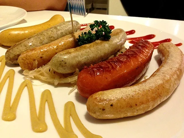 Snapdishの料理写真:Assorted German sausages!|Jimmy Wangさん