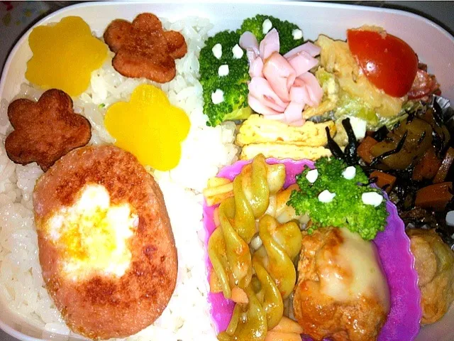 お姉夜勤お弁当～作ってあげれるのもう少しかも？>_<|晃さん