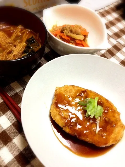 豆腐ハンバーグ、人参とツナの和え物、お味噌汁|♡よっしー♡さん