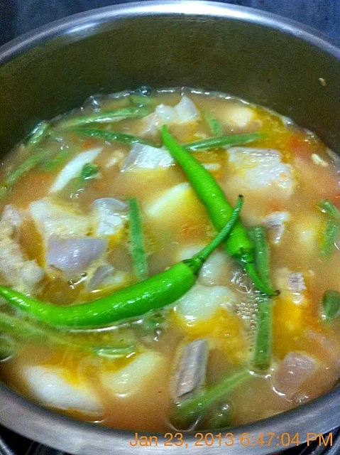 Snapdishの料理写真:Pork sinigang with radish  perfect for the weather|unicoandunicaさん