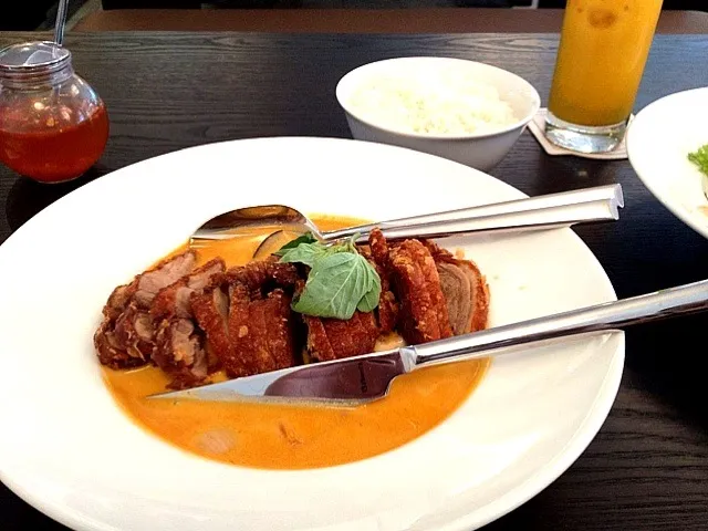 Duck curry wit mango lassi😊|Bubiさん