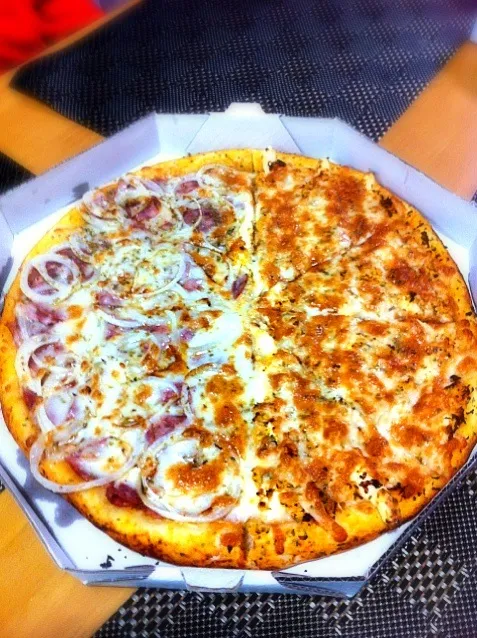 Pizza!!!! Calabresa / Frango com Catupiry🍴|lucia inoueさん