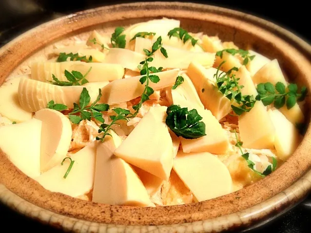 筍土鍋御飯🍚|炊かれたいオトコ おこん 小栁津さん