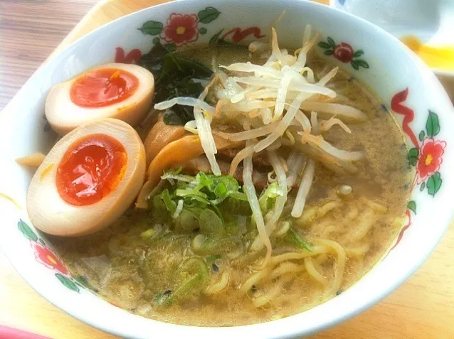 本日のランチ。カレーラーメン(400円)|JTKさん