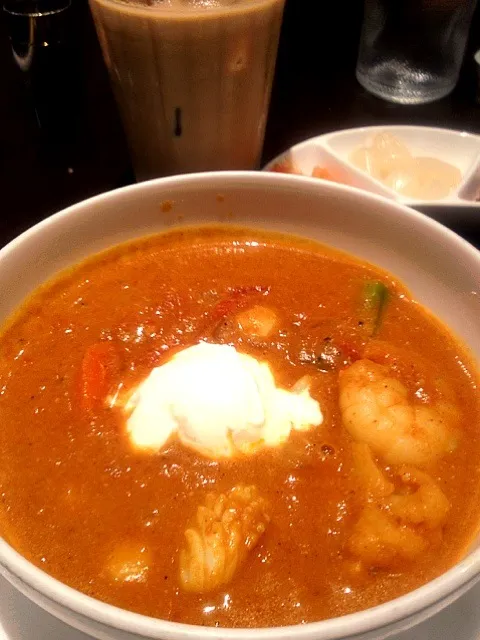 Snapdishの料理写真:シーフードと野菜のマイルドカレー|よだみなさん