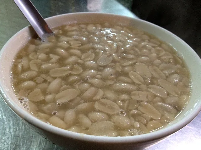 Sweet Peanuts soup !古早味花生甜湯！|Elaineさん