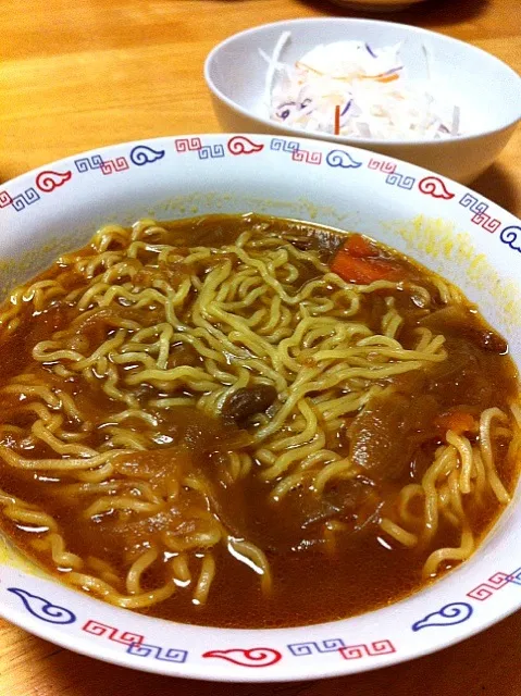 カレーを美味しくコンバート♪  北海道 室蘭 発祥！ 室蘭カレーラーメン♪  バリ旨です‼ （笑）|☆アキラっち☆さん