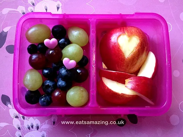 Heart Themed Fruity Dessert Box|Grace Hallさん