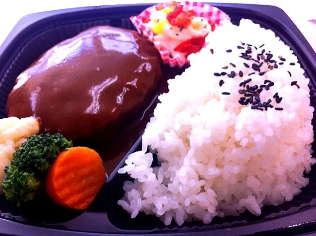 ポール・ボキューズの500円弁当|りっちょさん