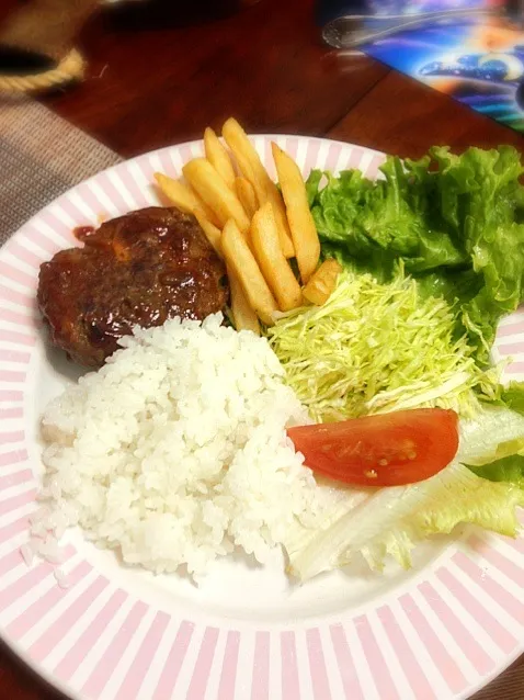 Hamburg plate Dinner|yukさん