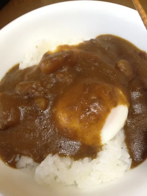 目玉焼きカレー|おぎしょーさん