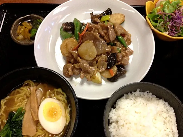 豚肉のオイスターソース炒め定食|コリキ@札幌さん