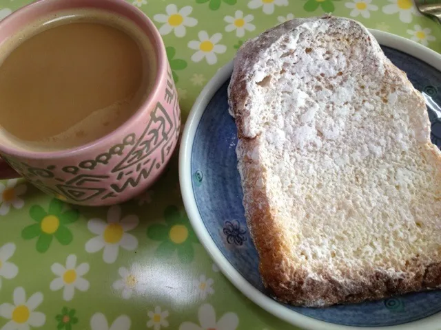 フレンチトーストと、カフェオーレ。|yukimiさん