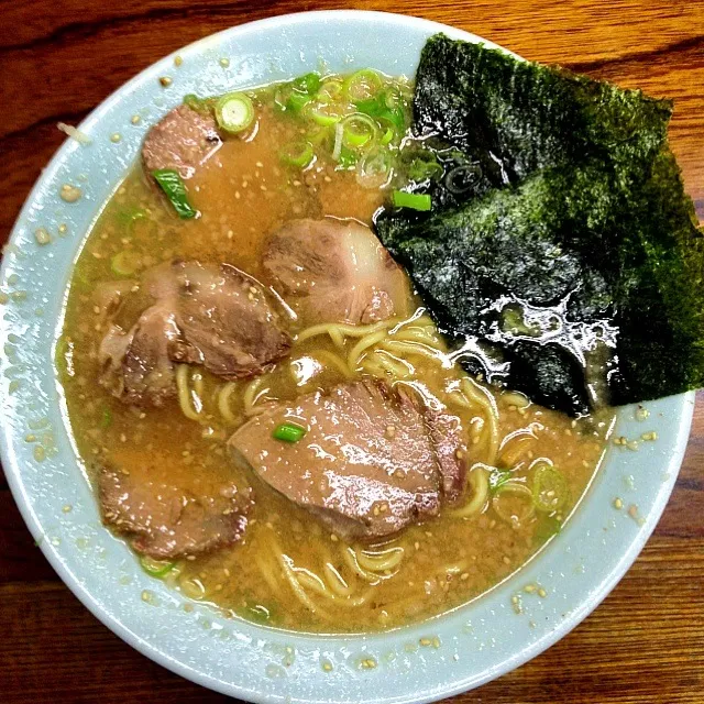 Snapdishの料理写真:牛久ラーメンショップ 味噌チャーシューメン|nanpuuさん