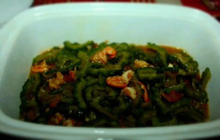 stir fry ampalaya with shrimps|angel chinさん