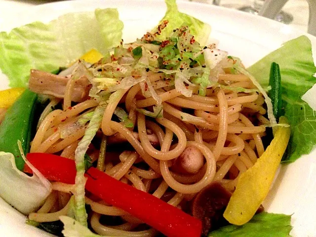 Snapdishの料理写真:Boletus pasta with Mexican chillie @ 舒果|Larry Chuさん