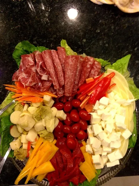 Antipasto Tray|Willie Cochranさん