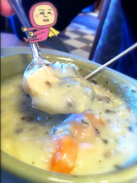 Snapdishの料理写真:Creamy chicken and wild rice soup|Juliee ~ ジュリーさん