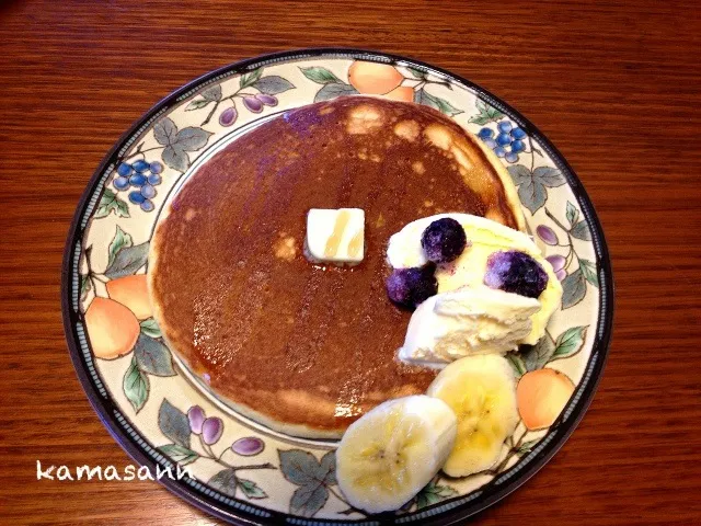 Snapdishの料理写真:遅くなりましたが…ホットケーキ♪|かまさん