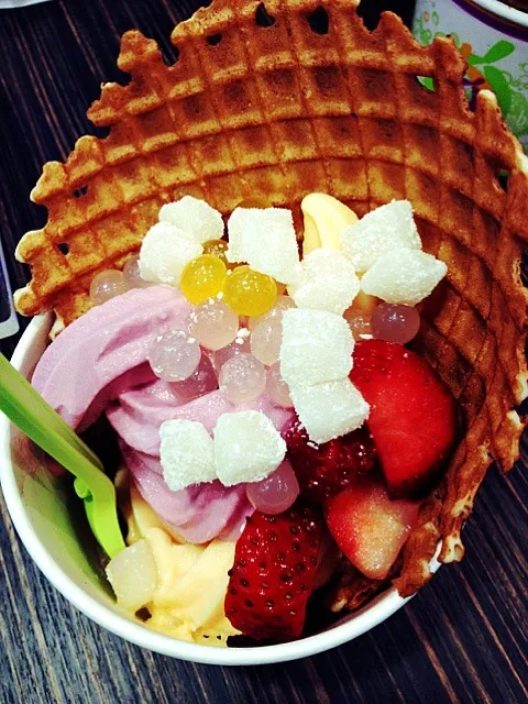 Mango+berry yogurt ice cream|キムさん