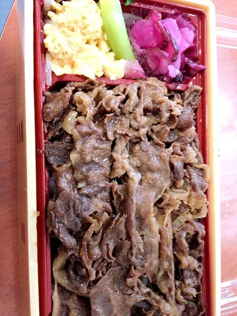 牛飯弁当|サリーさん