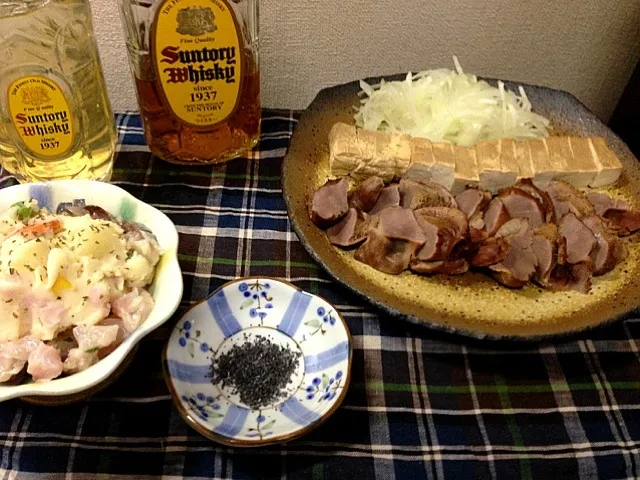 Snapdishの料理写真:豆腐と砂肝燻製・ちょっと大人なポテサラ|藤井裕之さん