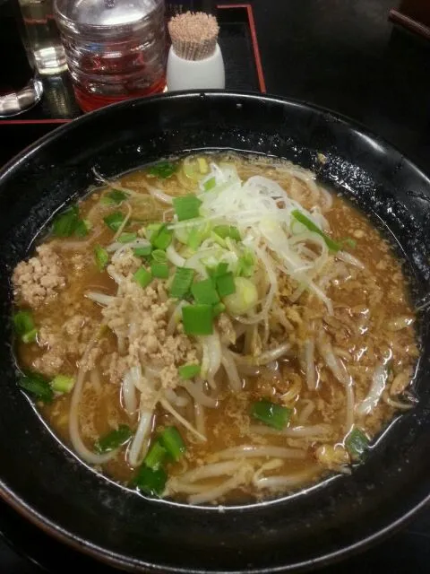 Snapdishの料理写真:北海道味噌ラーメン|フッチーさん