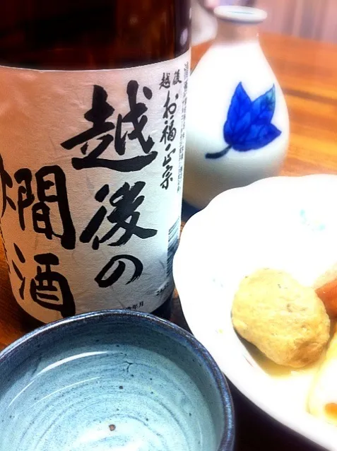 Snapdishの料理写真:酒で〜す！お福正宗 「越後の燗酒」。名前の通り、燗で旨い。今日はおでんと共に。寒い時はコレだけど、やっぱり温燗までだな。熱燗にしすぎると甘ったるさが出た。|akkioさん