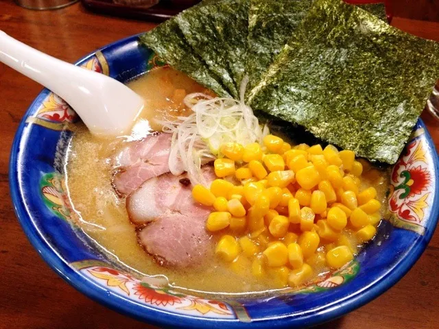 味噌ラーメン コーンと海苔トッピング|chan mitsuさん