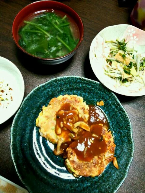 【旦那メシ】野菜たくさん豆腐ハンバーグ、水菜ともやしの煮浸し、大根のお味噌汁、ごはん|さやたんさん