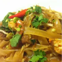 pad thai|robert rainer ebueさん