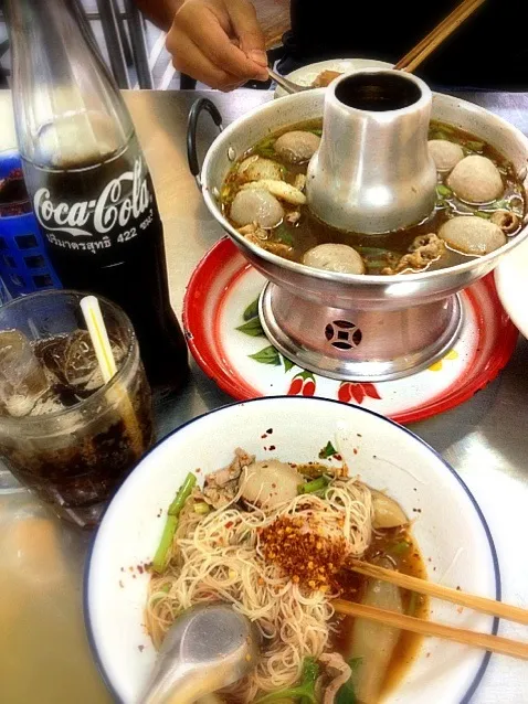 Snapdishの料理写真:30 years old Stewed  Beef Noodle @  เจริญนคร|Queenさん