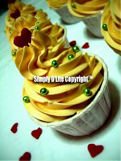 ♡Vanilla Swirl Cupcakes♡|Shaqeizhaさん