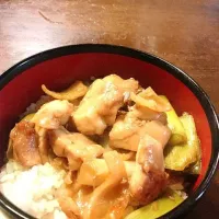 Snapdishの料理写真:焼き鳥丼|ちーままさん