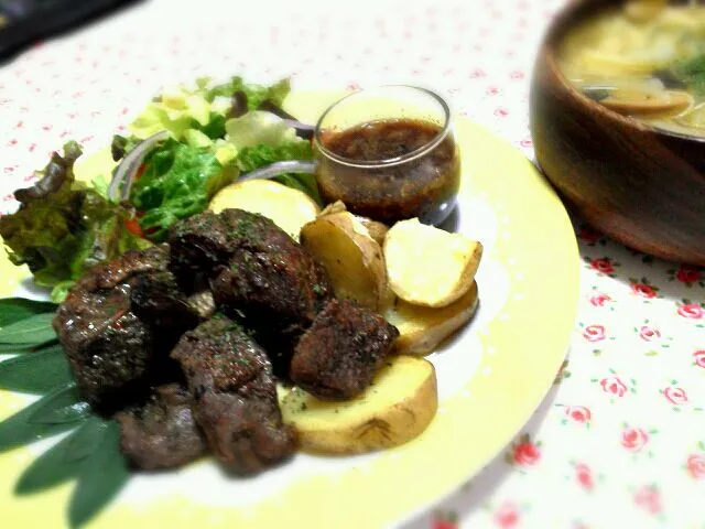 晩ご飯　捕ってきた鹿肉|もっさんさん