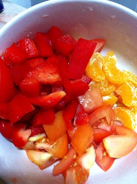 red bell pepper, orange & tomatoes (:|Jasmineさん